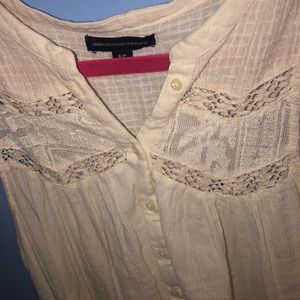 Cute american eagle button down shirt high low